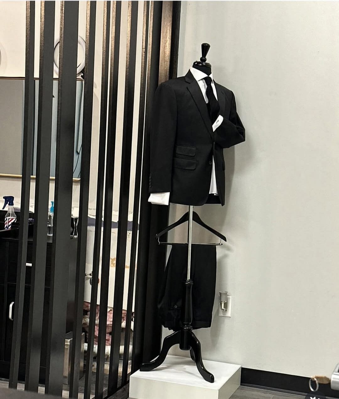 Bespoke suit detail